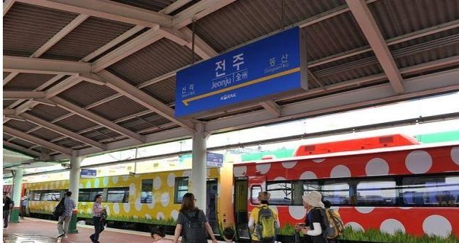 한국철도 전북본부,‘청풍호반 가을 단풍여행’  11월 2일 제천행 관광 전용열차(E-train) 운행